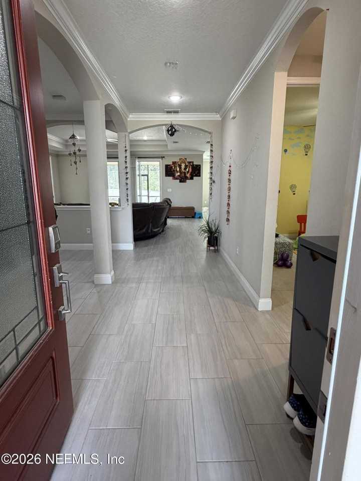 332 Silver Reef Ln - Photo 4 of 50