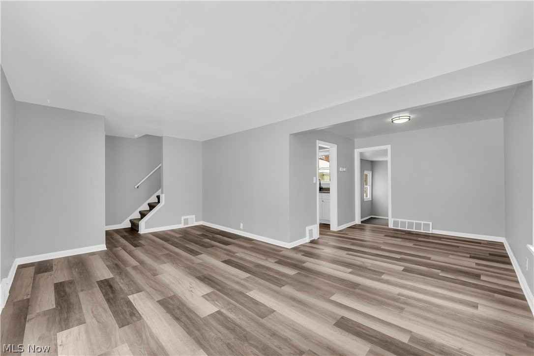 16210 Judson Dr - Photo 7 of 28