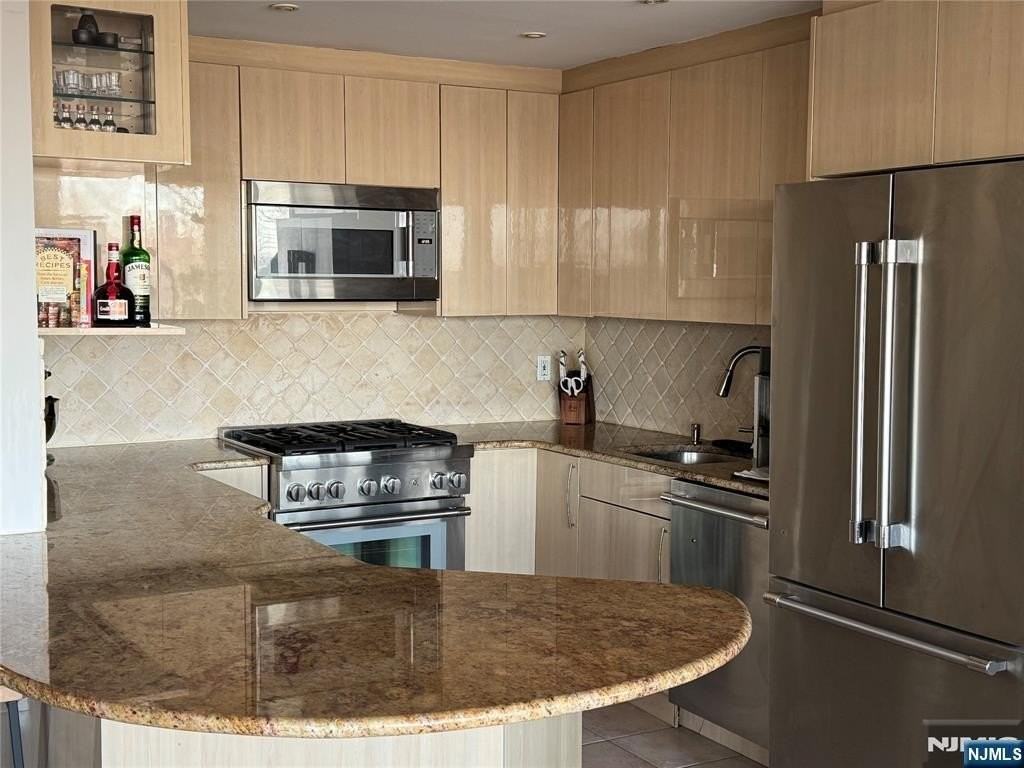 4 Horizon Rd - Photo 5 of 13