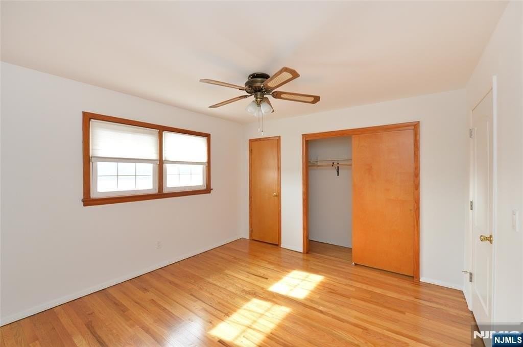 11 Gregory Ct - Photo 4 of 12