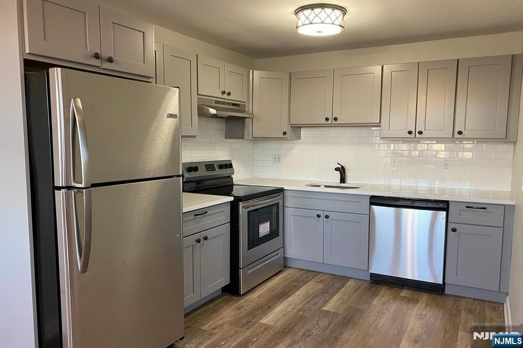 35 S Willow St Apt B4 - Photo 5 of 9