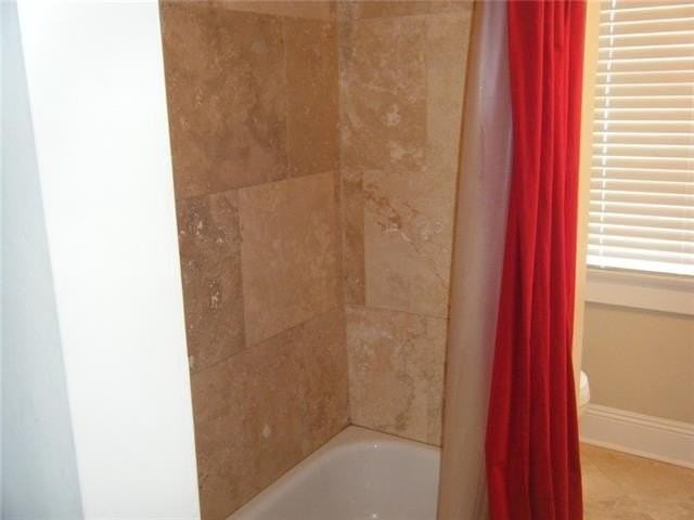 2438 State St - Photo 4 of 13