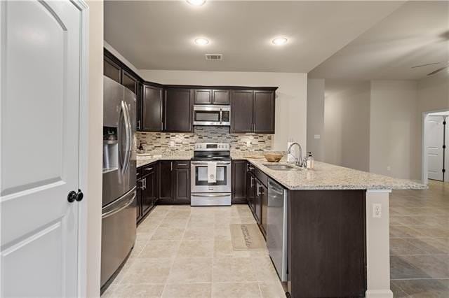 74319 Zeta Ave - Photo 4 of 15