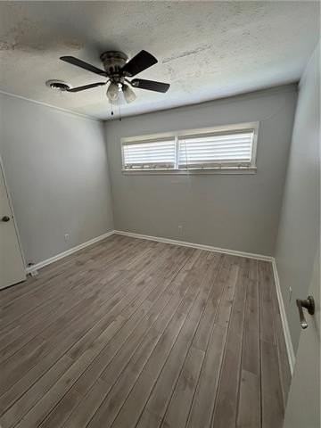 7326 Cameo St - Photo 2 of 6