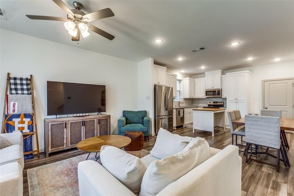 5106 Springlake Pkwy - Photo 2 of 25