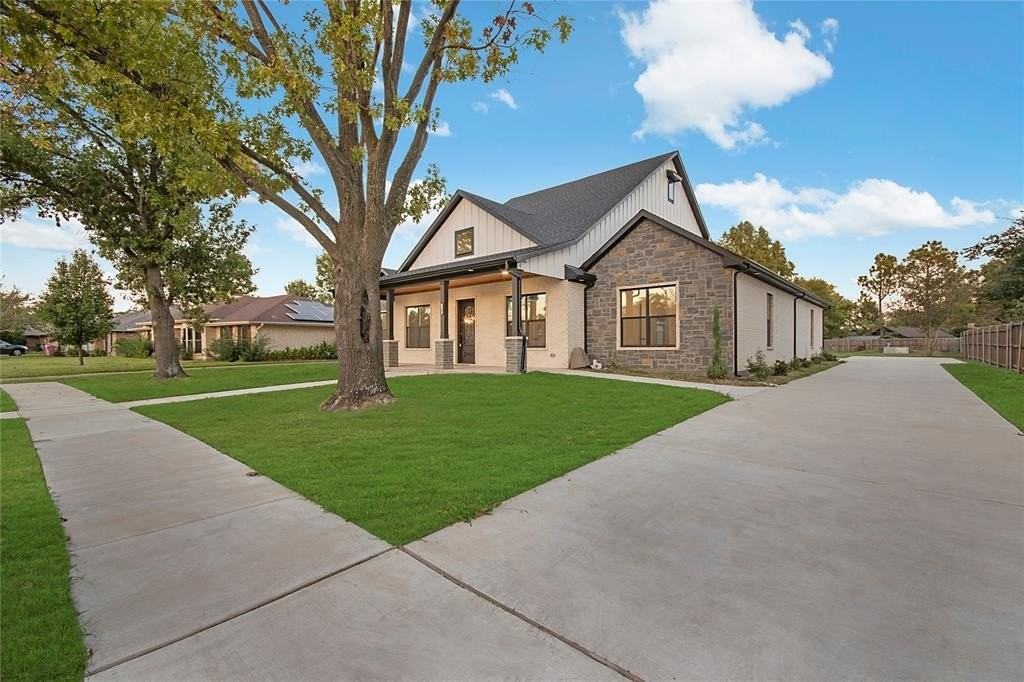 3201 Anthony Dr - Photo 2 of 20