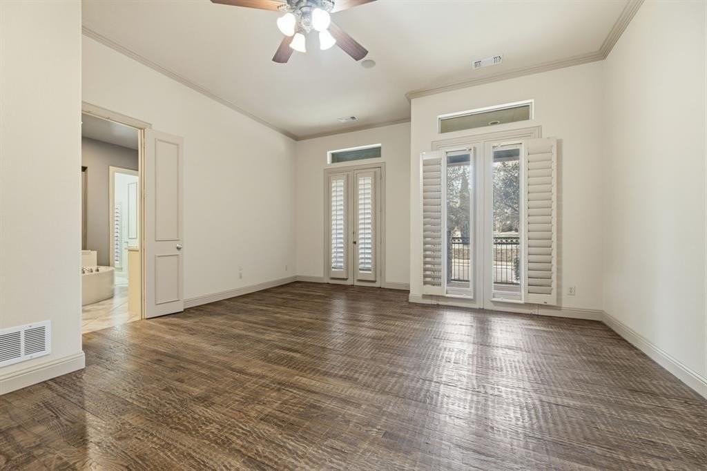 1025 Lady Lore Ln - Photo 7 of 40