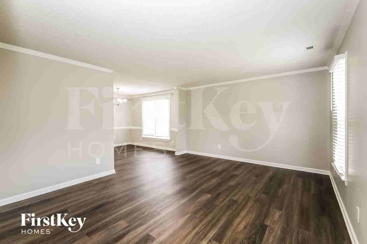 4202 Hounds Run Dr - Photo 4 of 19