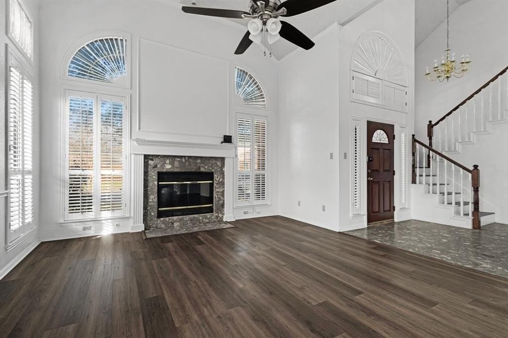 619 Allen Rd - Photo 5 of 24