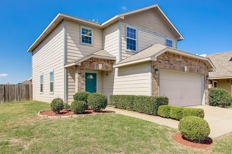 10540 Flagstaff Run - Photo 2 of 28