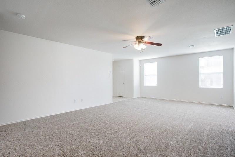 10540 Flagstaff Run - Photo 7 of 28