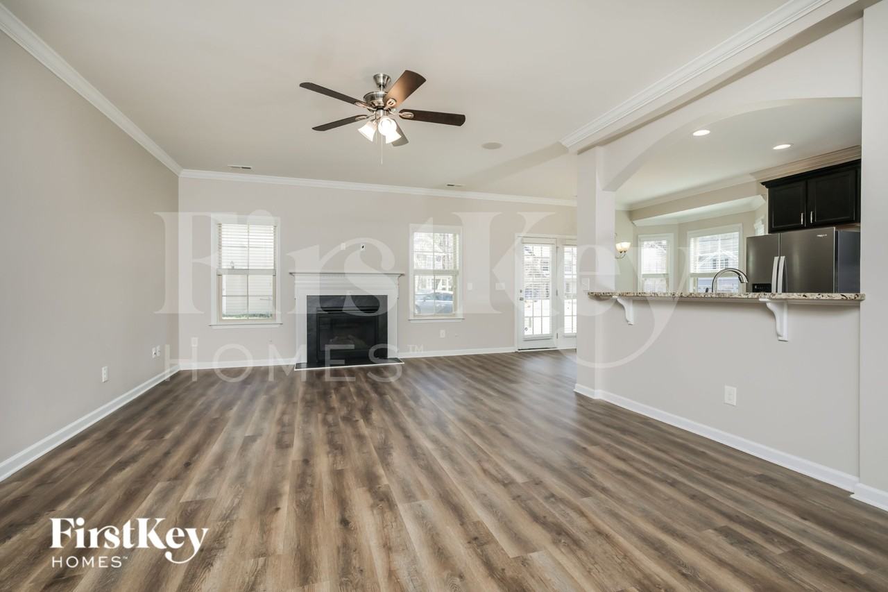 5105 Sleepy Falls Run - Photo 2 of 19