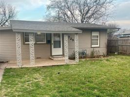 featured image of 1725 Peach St