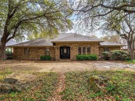 9922 Hickory Xing - Photo 1 of 1