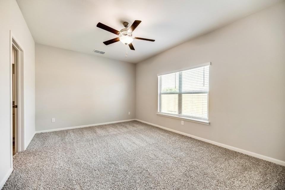 804 Jackel Dr - Photo 3 of 10