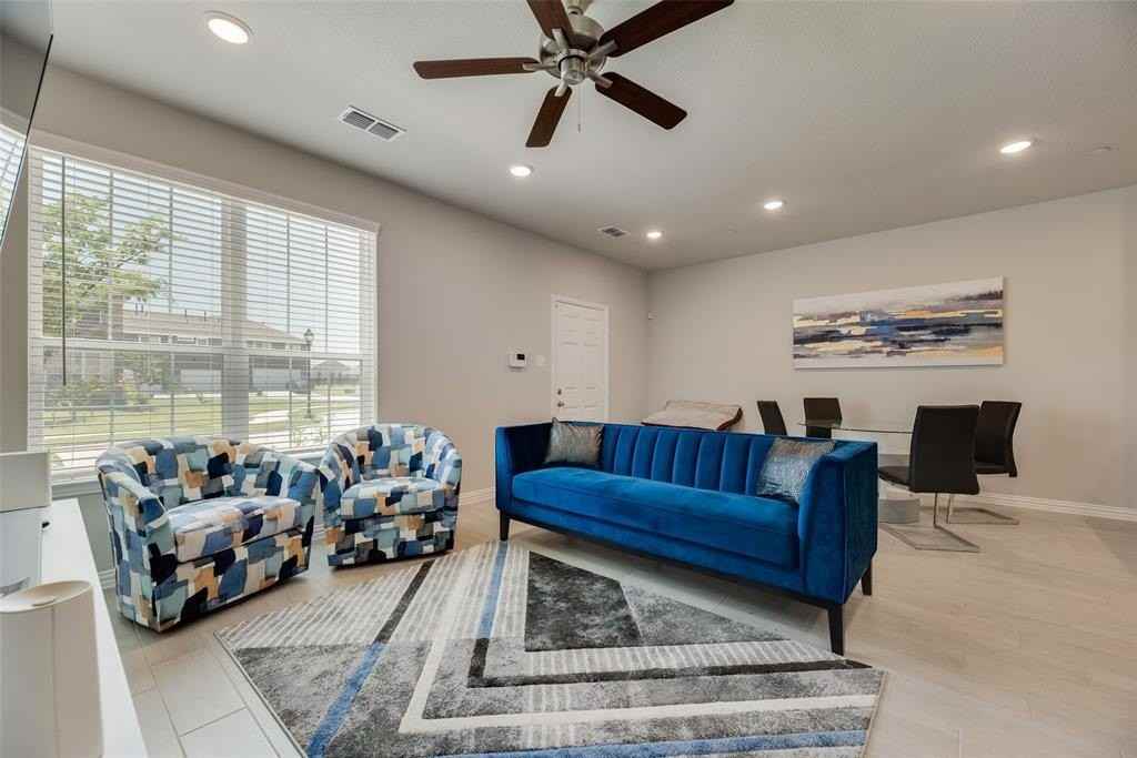 3028 Willow Wood Ct - Photo 4 of 25