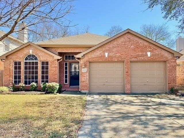 2913 Dover Dr - Photo 2 of 28