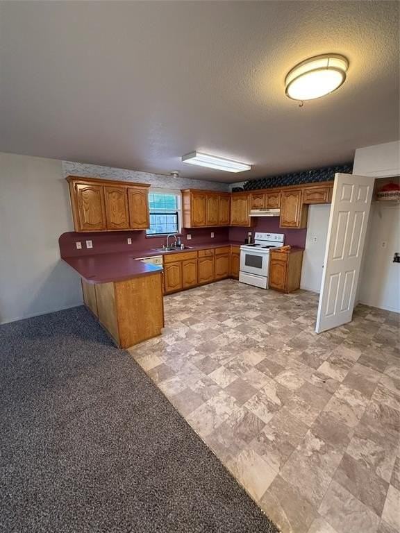 2502 Patrick Dr - Photo 4 of 9