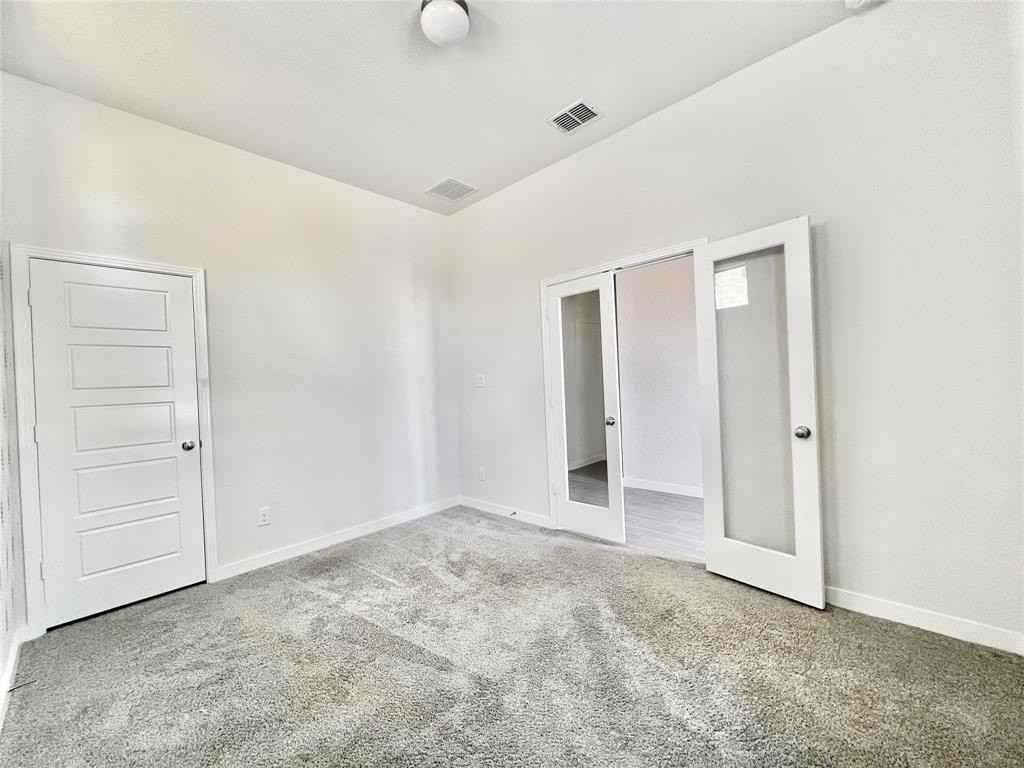 991 Sprangletop St - Photo 6 of 39