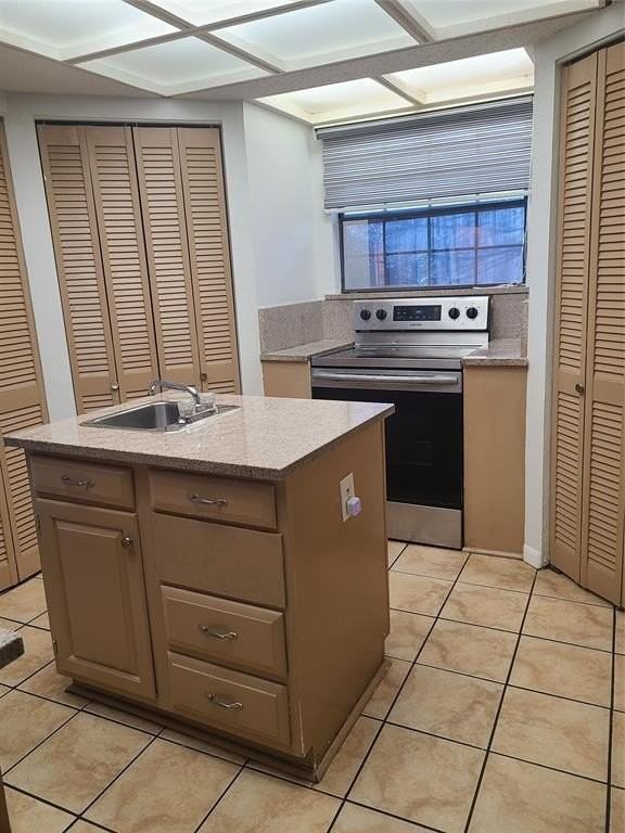 305 Centennial Blvd - Photo 4 of 28