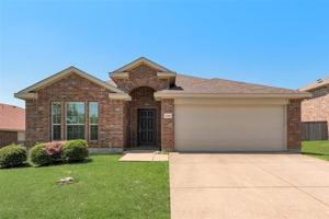 featured image of 3545 Carriage Ave