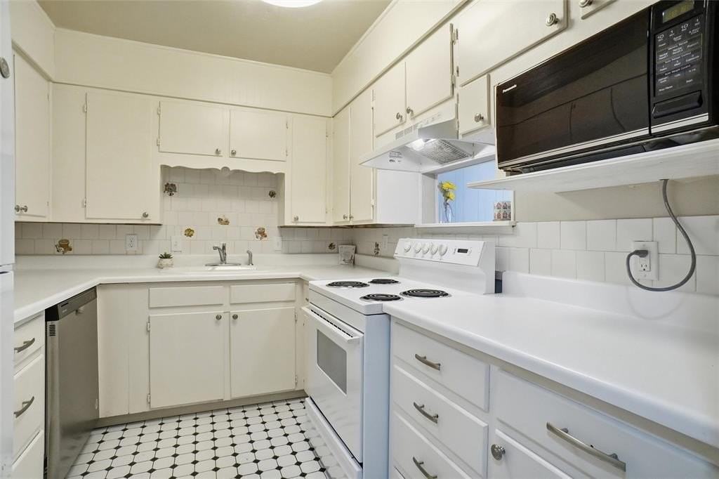 3215 Las Vegas Trl #3213 - Photo 7 of 16