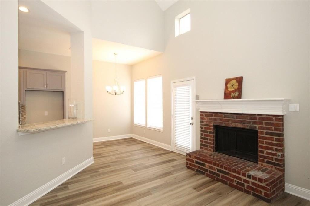 11115 Oliver Ln - Photo 6 of 24