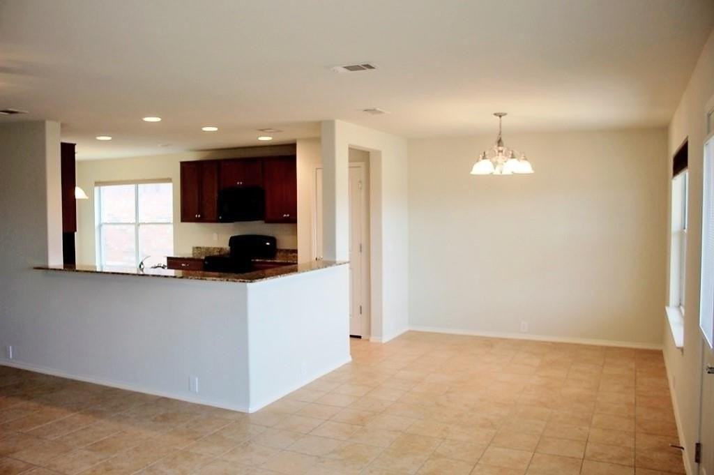 15949 Blaketree Dr - Photo 6 of 13