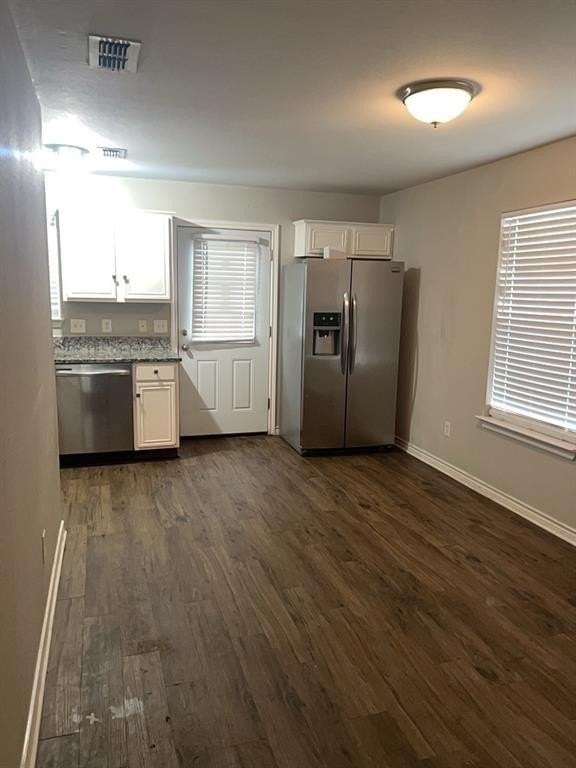 1901 Wright St - Photo 5 of 18