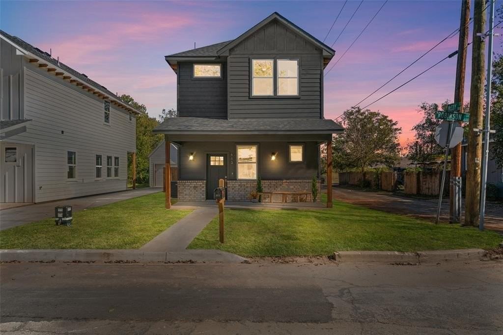 612 N Robinson St - Photo 3 of 21