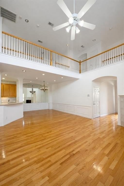 8108 Locust St - Photo 4 of 14