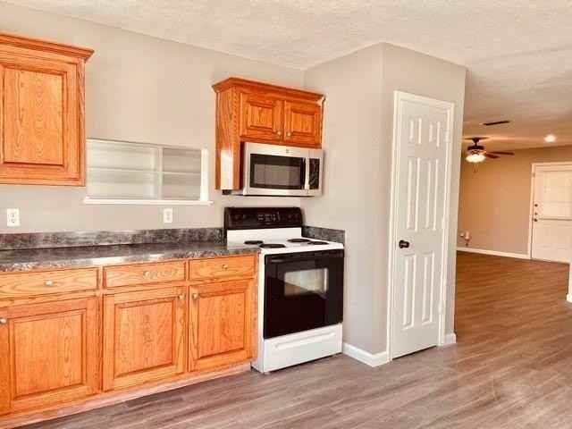 204 Honey Bee Dr #206 - Photo 6 of 22