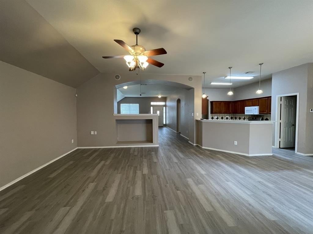 2709 Logan Dr - Photo 5 of 16