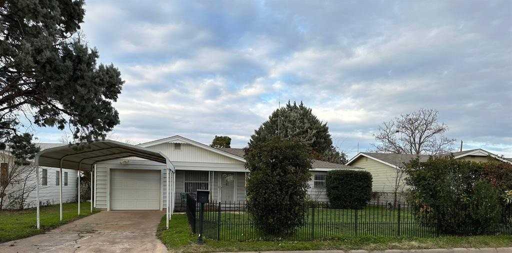 1732 Jameson St - Photo 3 of 35