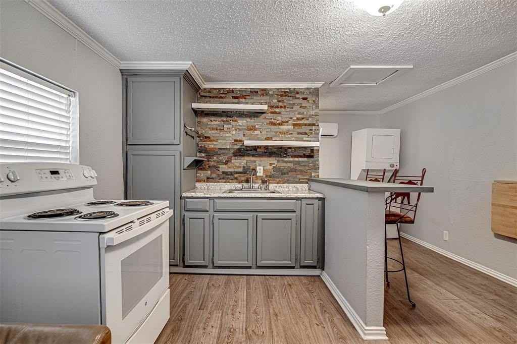 3005 College Ave #C - Photo 5 of 10