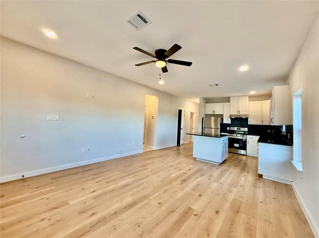 310 Sw 14th St - Photo 7 of 29