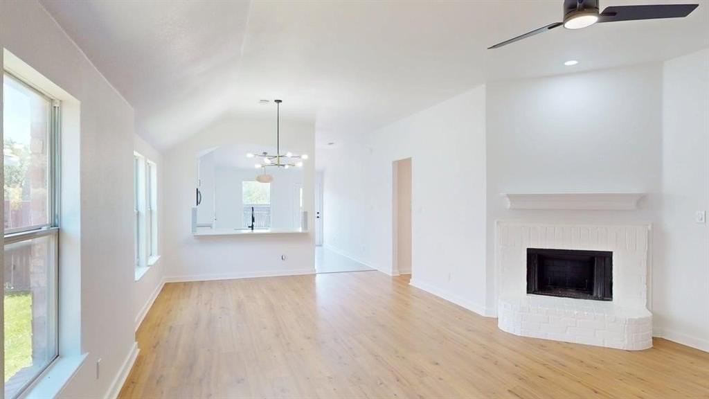 1028 Aviary - Photo 7 of 27