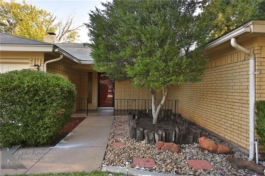 3234 Winterhawk Dr - Photo 3 of 25