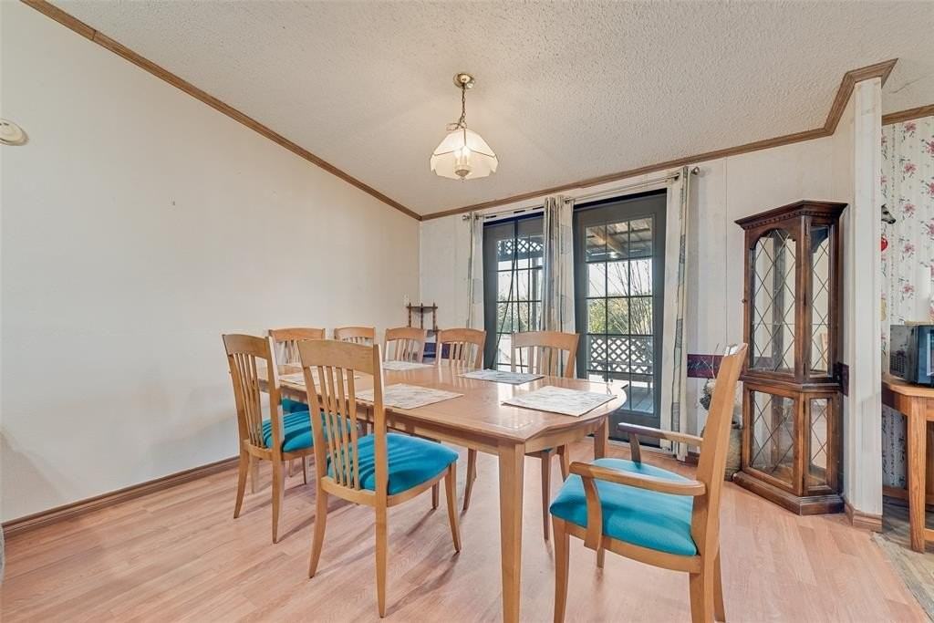 130 Meadowview Ln - Photo 7 of 9