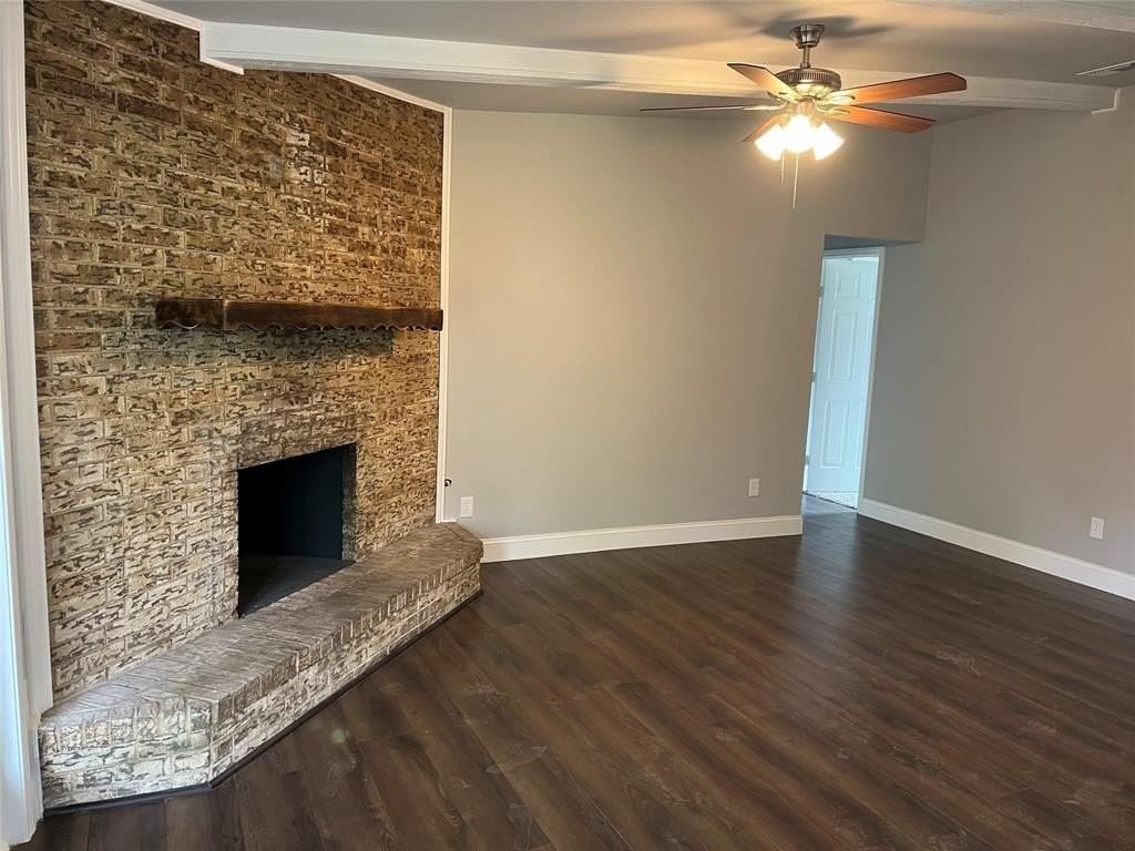 2501 Bent Tree Ln - Photo 4 of 13