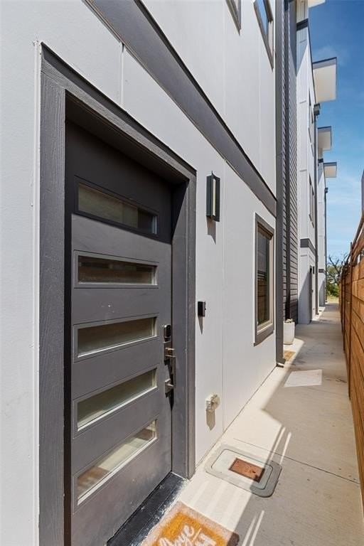 1120 Galveston Ave #5 - Photo 2 of 26