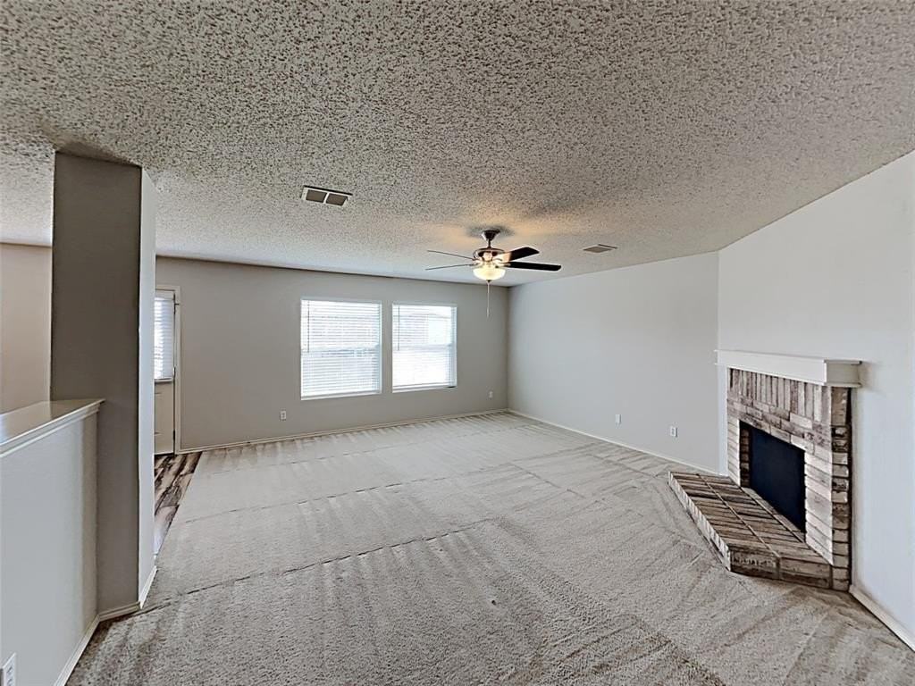 2104 Navada Way - Photo 5 of 19