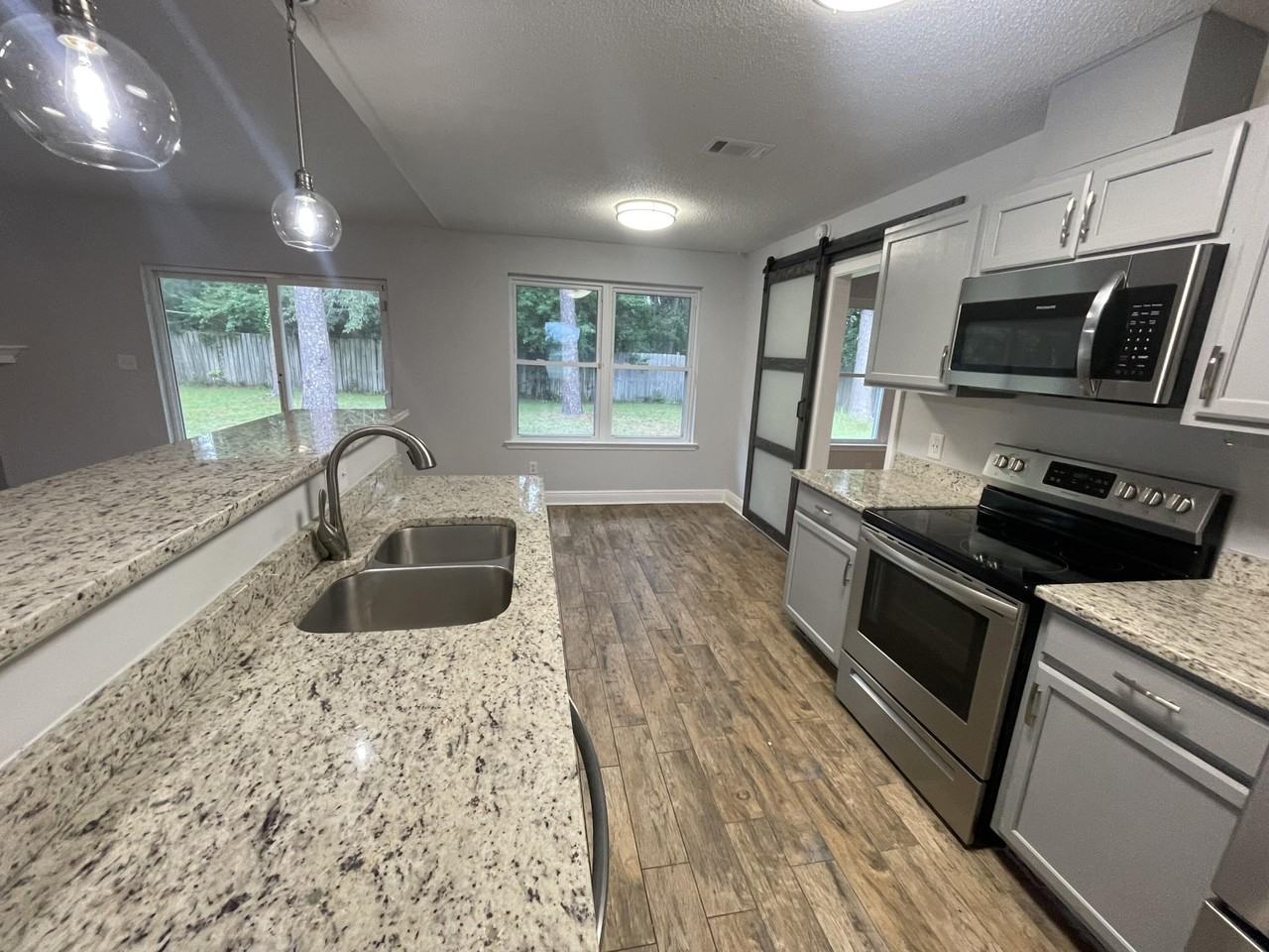 8808 Cagle Dr - Photo 7 of 20