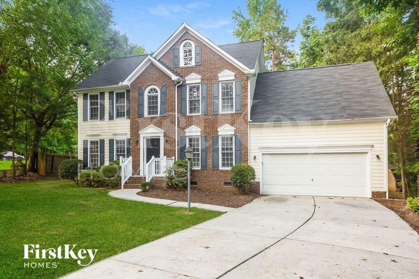 4520 Candalon Way - Photo 3 of 15