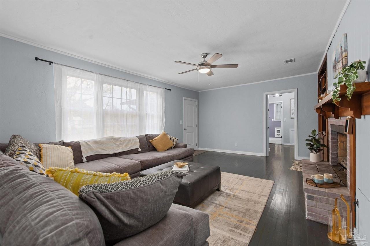 1111 S Old Corry Field Rd - Photo 5 of 44