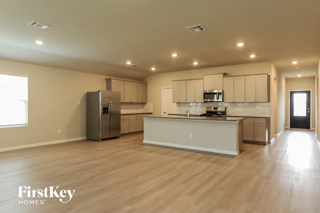 6734 Hatchery Way - Photo 5 of 15