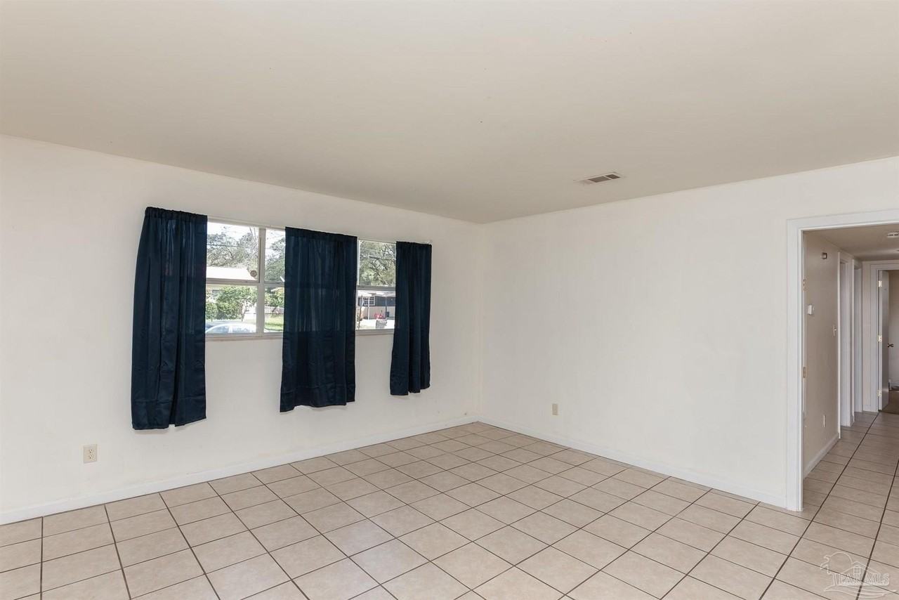 4513 Guerlain Way - Photo 4 of 23