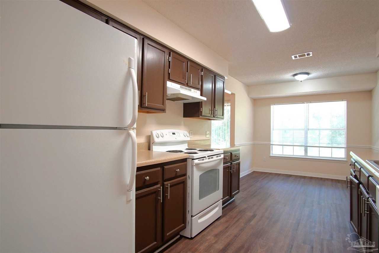 1008 Tanton Cir - Photo 5 of 18