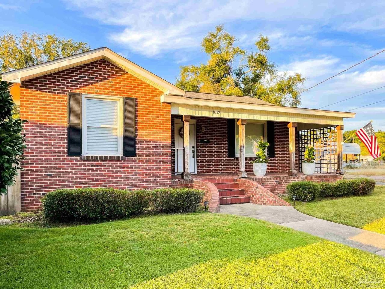 1618 W Garden St - Photo 5 of 33