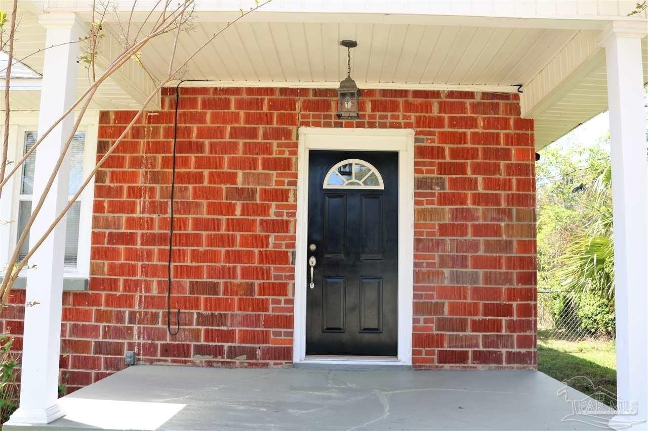 5037 Canal St - Photo 2 of 25